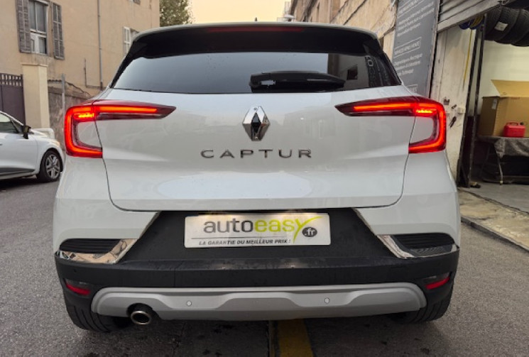 Renault Captur intens 1.3 TCE 130 cv / CAMERA 360 / PARK ASSIST / GRAND ECRAN 