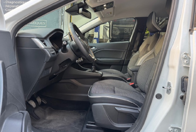 Renault Captur intens 1.3 TCE 130 cv / CAMERA 360 / PARK ASSIST / GRAND ECRAN 