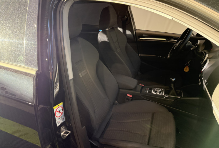 Audi A3 Sportback 30 TFSI 116ch Design luxe 