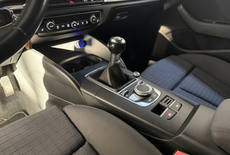 Audi A3 Sportback 30 TFSI 116ch Design luxe 