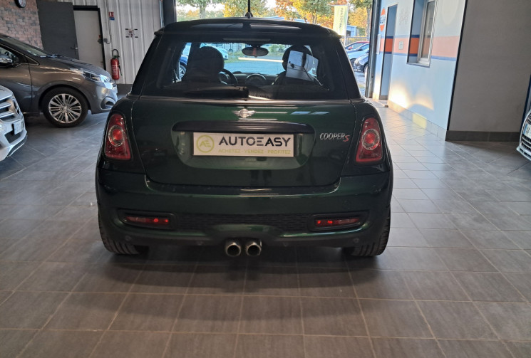 Mini Cooper II (R56) S 184 ch Pack Red Hot Chili - SUPERBE  - OPTIONS - SUIVI GGE - GARANTIE - Mini Cooper II (R56) S 184 ch Pack Red Hot Chili - SUPERBE  - OPTIONS - SUIVI GGE - GARANTIE -