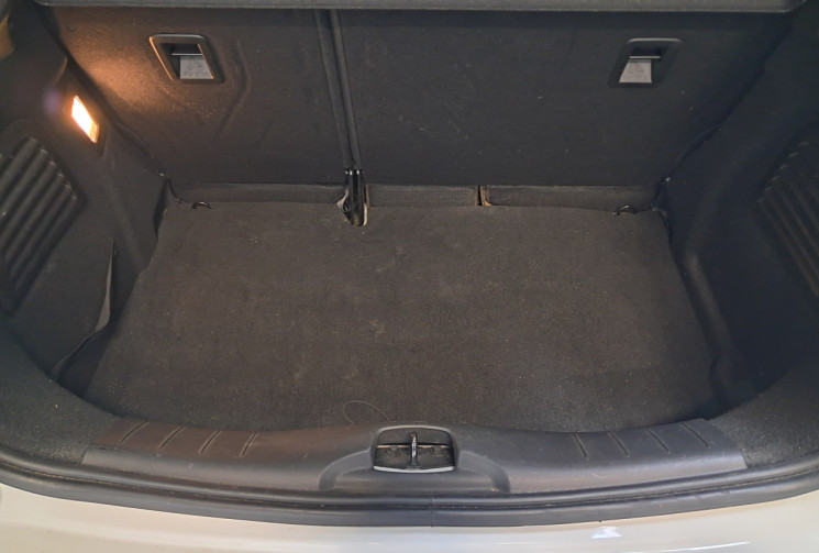 DS DS 3 1.2  110 SOCHIC / 2EME MAIN  DISTRIBUTION ET  ENTRETIEN A JOUR 