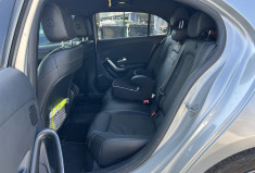 Mercedes Classe A IV 180 D 116 Ch PROGRESSIVE LINE 8G-DCT * ECLAIRAGE D'AMBIANCE * CARPLAY 