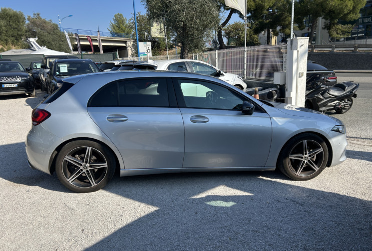 Mercedes Classe A IV 180 D 116 Ch PROGRESSIVE LINE 8G-DCT * ECLAIRAGE D'AMBIANCE * CARPLAY 