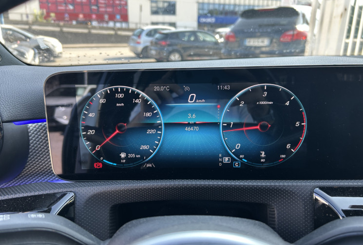 Mercedes Classe A IV 180 D 116 Ch PROGRESSIVE LINE 8G-DCT * ECLAIRAGE D'AMBIANCE * CARPLAY 