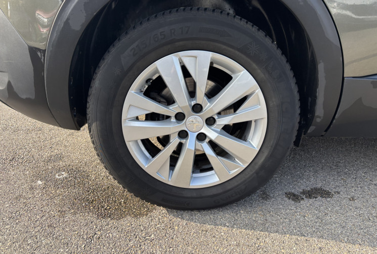 Peugeot 5008 130 ch / Active Business / EAT8