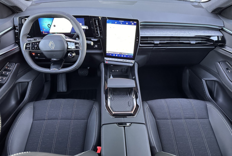 Renault Austral E-TECH FULL HYBRID 200 GSR2 TECHNO + PACK HIVER + PACK SAFETY
