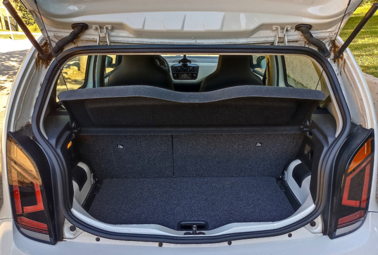Volkswagen up! 1.0L 60CH - Move UP - 5 Portes - 1ère Main - Clim - Bluetooth - Gtie 12 mois !