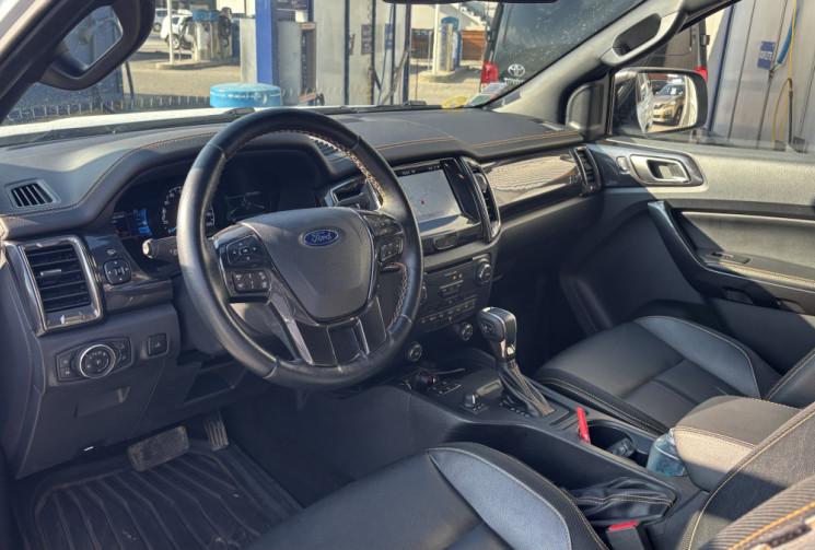 Ford Ranger 2.0 Pickup Super Cabine 4x4 213 cv Boîte auto