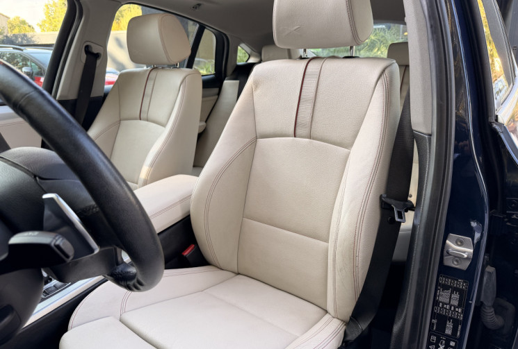 BMW X4 F26 20d xDrive 190 xLine * Français / 2e main / Cuir beige / Toit ouvrant