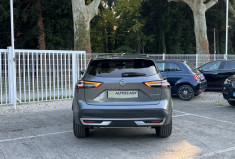 Nissan Qashqai e-POWER 190 N-Connecta / Seulement 2400 km / Contrat d'Entretien 3 ans / En Stock