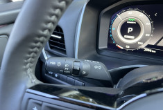 Nissan Qashqai e-POWER 190 N-Connecta / Seulement 2400 km / Contrat d'Entretien 3 ans / En Stock