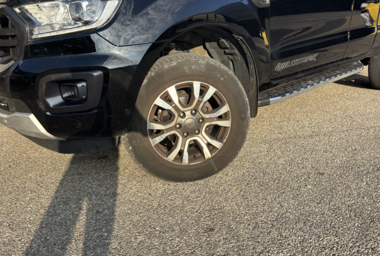 Ford Ranger 2.0 Pickup Super Cabine 4x4 213 cv Boîte auto