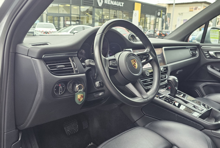 Porsche Macan  2.0 265 ch Toit panoramique Immat Française 