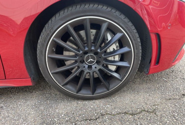 Mercedes Classe A 35 AMG 306 ch 4Matic 7G-DCT AMG, Caméra 360°, Int. Alcantara, Affichage Tête Haute