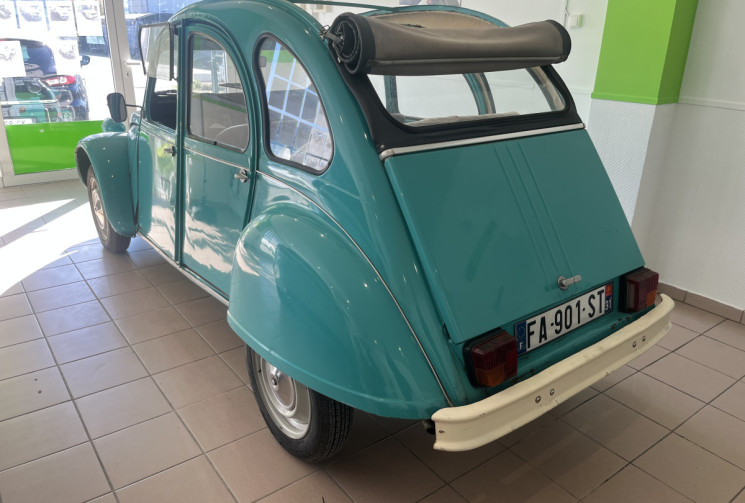 Citroën 2CV 2CV4 à finir de restaurer 