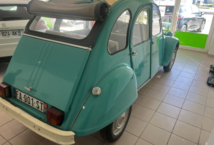 Citroën 2CV 2CV4 à finir de restaurer 