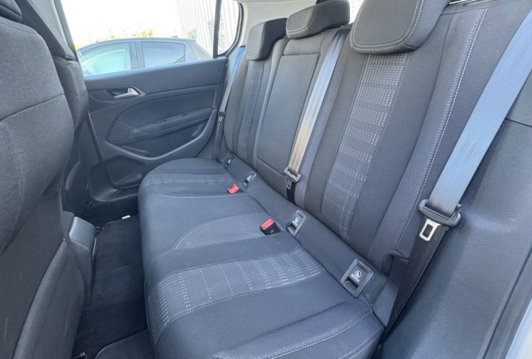 Peugeot 308 Allure 130 cv Boite Auto EAT6 * Entretien Complet Peugeot Moteur Neuf * Dashcam Av & AR