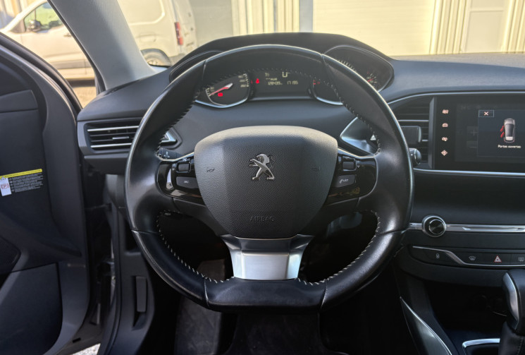 Peugeot 308 Allure 130 cv Boite Auto EAT6 * Entretien Complet Peugeot Moteur Neuf * Dashcam Av & AR
