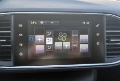 Peugeot 308 Allure 130 cv Boite Auto EAT6 * Entretien Complet Peugeot Moteur Neuf * Dashcam Av & AR