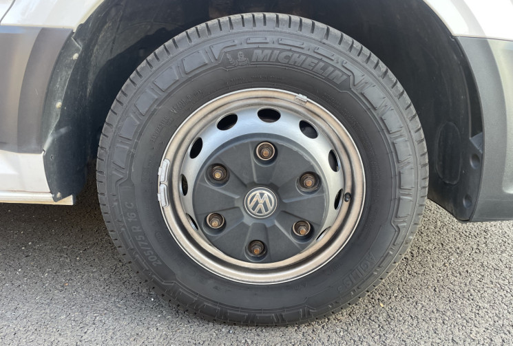 Volkswagen Crafter Fg 35 L5 H3 2.0 TDI 177 ch BuLine Plus BVA 8 Roue  Jumelée 50 Déclassé  