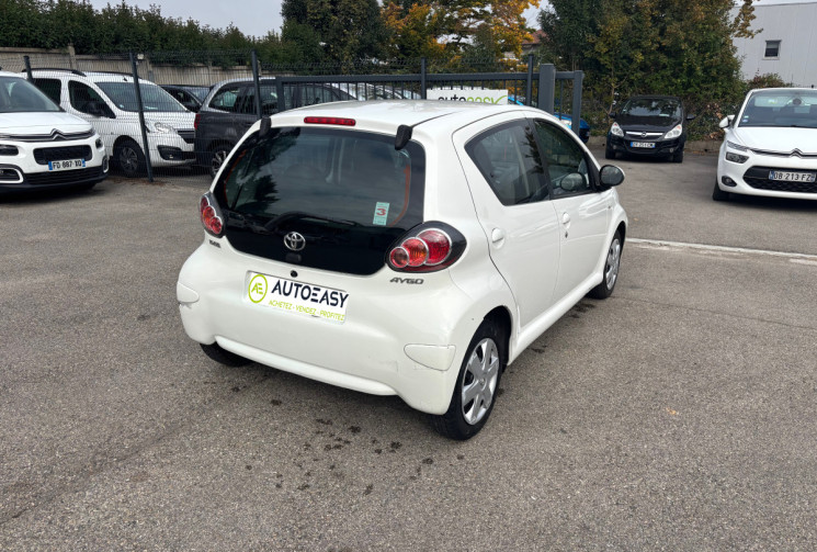Toyota Aygo 1.0 68 CH / CONFORT / CLIM