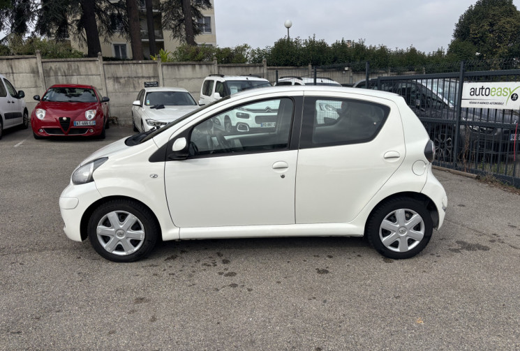 Toyota Aygo 1.0 68 CH / CONFORT / CLIM