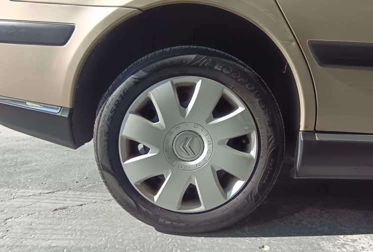 Citroën C5 I P.2 1.6 HDi16v SUSPENSION HYDRAULIQUE VIDANGE/ FILTRATION/DISTRIBUTION ET PAE RECENTES 