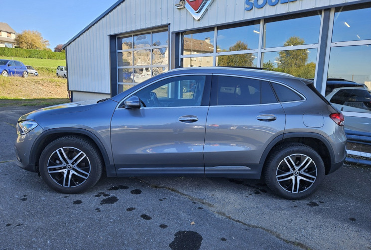Mercedes GLA 200D 2.0 150 8G-DCT PROGRESSIVE LINE FULL OPTIONS
