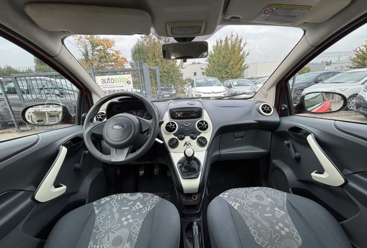 Ford Ka 1.2 / 69 CH / TREND Ford Ka 1.2 / 69 CH / TREND