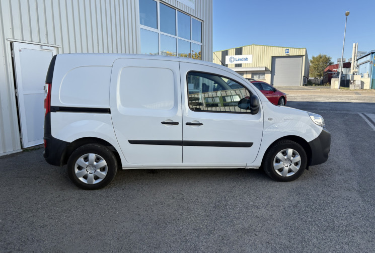 Renault Kangoo 95 cv 1.5 Blue dCi Extra R-Link * Attelage * Radars * Ecran * Très bon état