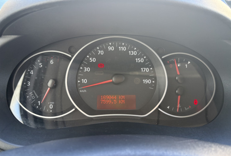Renault Kangoo 95 cv 1.5 Blue dCi Extra R-Link * Attelage * Radars * Ecran * Très bon état