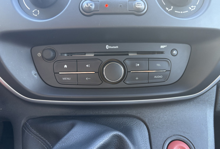 Renault Kangoo 95 cv 1.5 Blue dCi Extra R-Link * Attelage * Radars * Ecran * Très bon état
