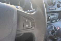 Renault Kangoo 95 cv 1.5 Blue dCi Extra R-Link * Attelage * Radars * Ecran * Très bon état