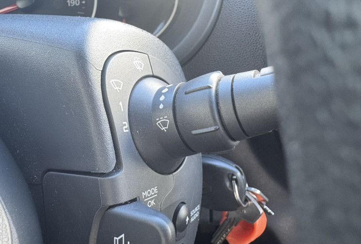 Renault Kangoo 95 cv 1.5 Blue dCi Extra R-Link * Attelage * Radars * Ecran * Très bon état