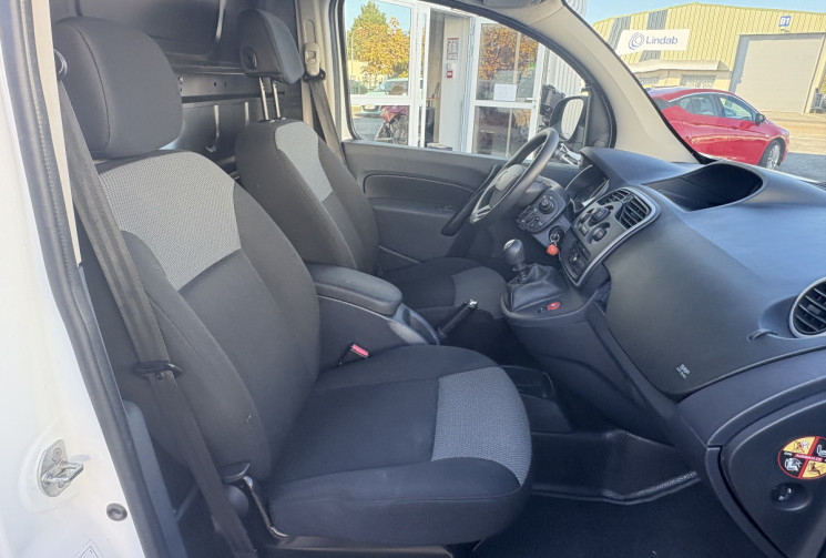 Renault Kangoo 95 cv 1.5 Blue dCi Extra R-Link * Attelage * Radars * Ecran * Très bon état