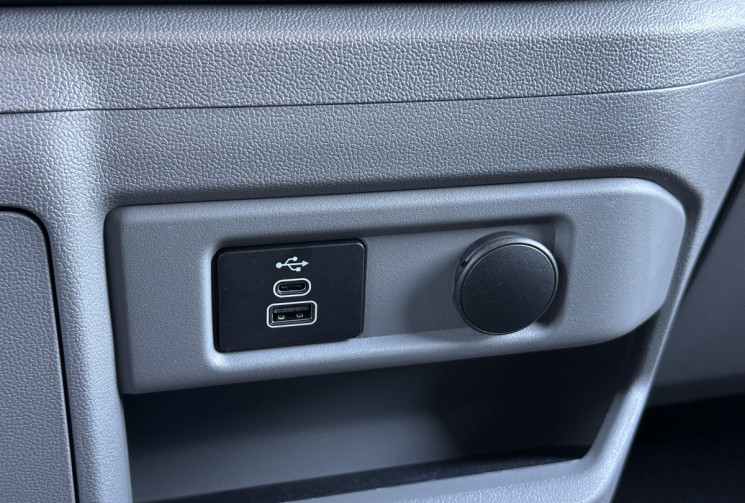 Ford TRANSIT CUSTOM FG CABINE APPRONFONDIE 2.5 DURATEC 232CV PHEV CVT LIMITED GARANTIE FORD 2028
