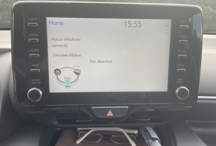 Toyota Yaris  1.5 VVTI DESIGN / BOITE AUTO / HSD Hybrid 116 / 1ERE MAIN / ENTRETIEN TOYOTA
