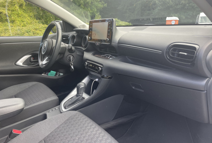 Toyota Yaris  1.5 VVTI DESIGN / BOITE AUTO / HSD Hybrid 116 / 1ERE MAIN / ENTRETIEN TOYOTA