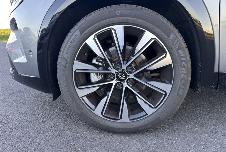 Renault Austral E-TECH FULL HYBRID 200 TECHNO + PACK HIVER+ PACK SAFETY
