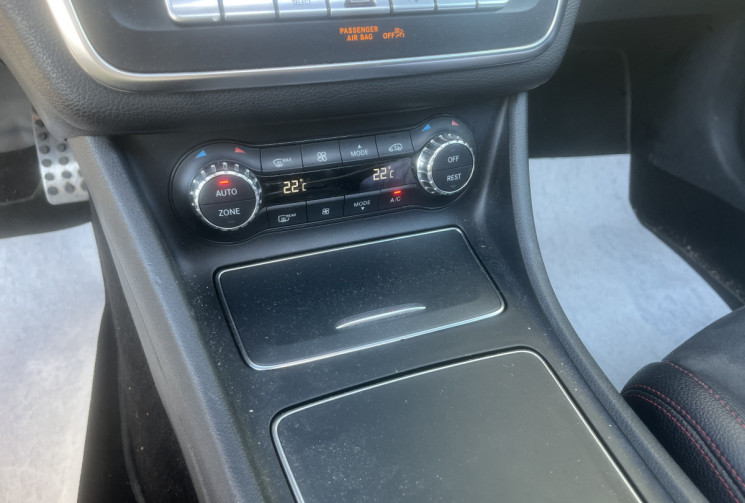 Mercedes CLA SHOOTING BRAKE 200 CDi PACK AMG 2.1 16V 7G-DCT 136 cv
