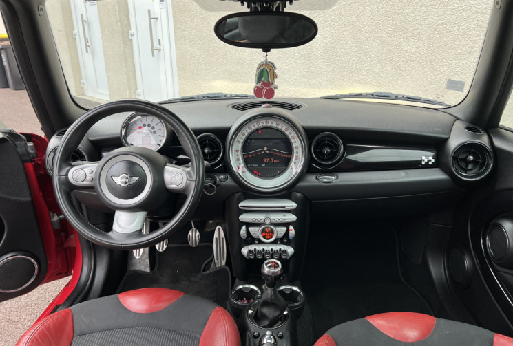 Mini Cooper 2 (R56) Cooper S JOHN COOPER WORKS 1.6 i  Turbo 211 CH