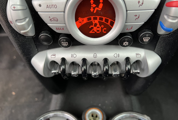 Mini Cooper 2 (R56) Cooper S JOHN COOPER WORKS 1.6 i  Turbo 211 CH