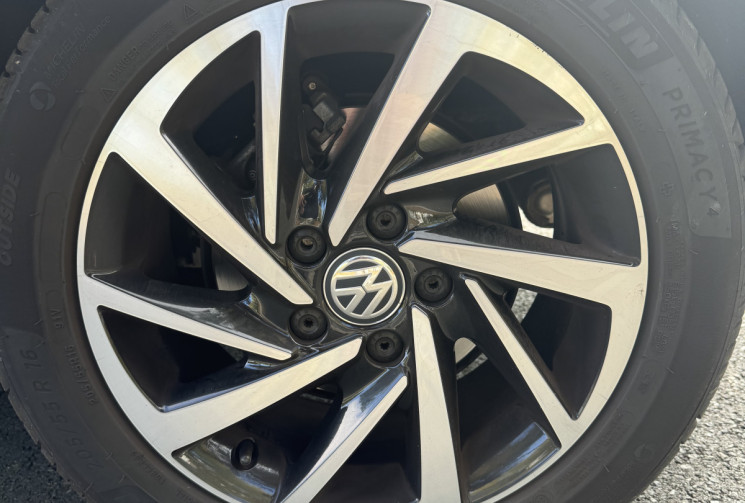 Volkswagen Golf 1.0 TSI 115 CONNECT * CarPlay / Caméra de recul / Rétro rabatable