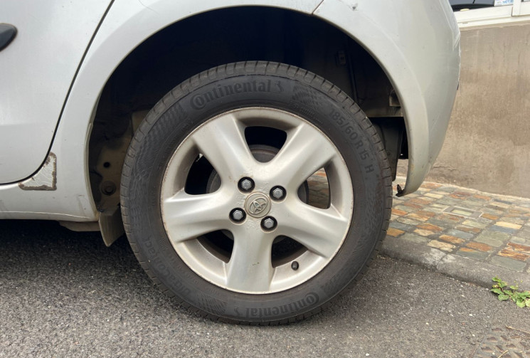 Toyota Yaris  2 1.3 VVTi M-MT 87 cv