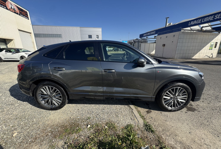Audi Q3 SPORTBACK 45 S-Line TFSle 245 