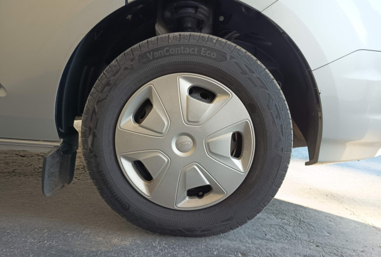 Ford TRANSIT CUSTOM FG 130 cv 2 EcoBlue mHEV TREND TRES BEL ÉTAT HABILLAGE NEUF ENTRETIEN A JOUR