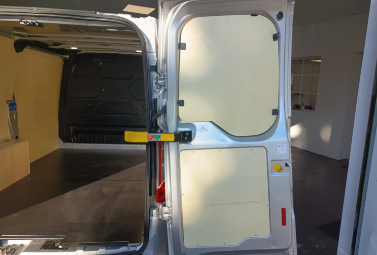 Ford TRANSIT CUSTOM FG 130 cv 2 EcoBlue mHEV TREND TRES BEL ÉTAT HABILLAGE NEUF ENTRETIEN A JOUR