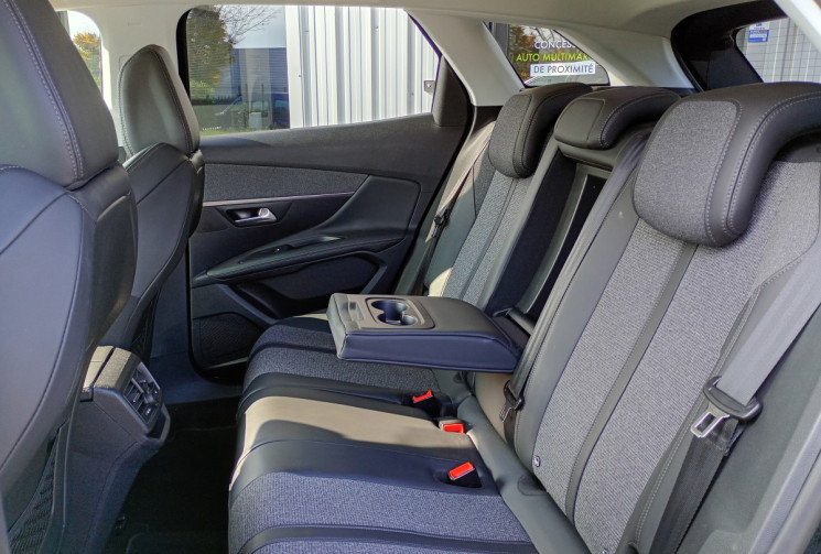 Peugeot 3008 BlueHDi 130ch SS BVM6 Allure