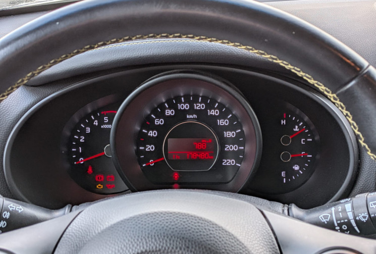 Kia SOUL II 1.6 CRDI  136 ACTIVE / MOTEUR A CHAINE / GARANTIE 12 MOIS.